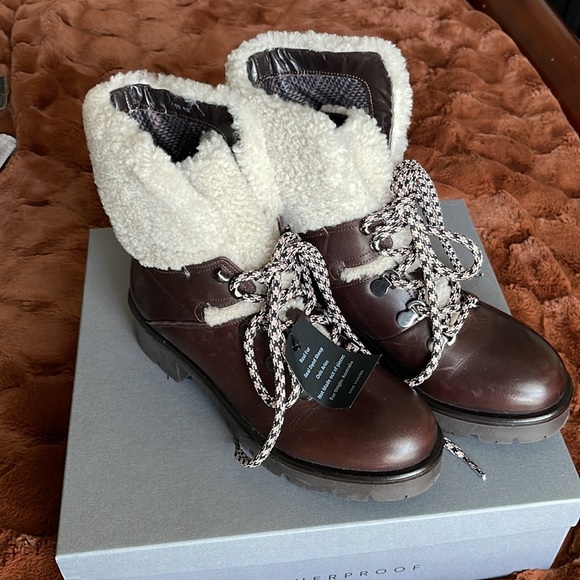 Waterproof Boots - Picture 5 of 14